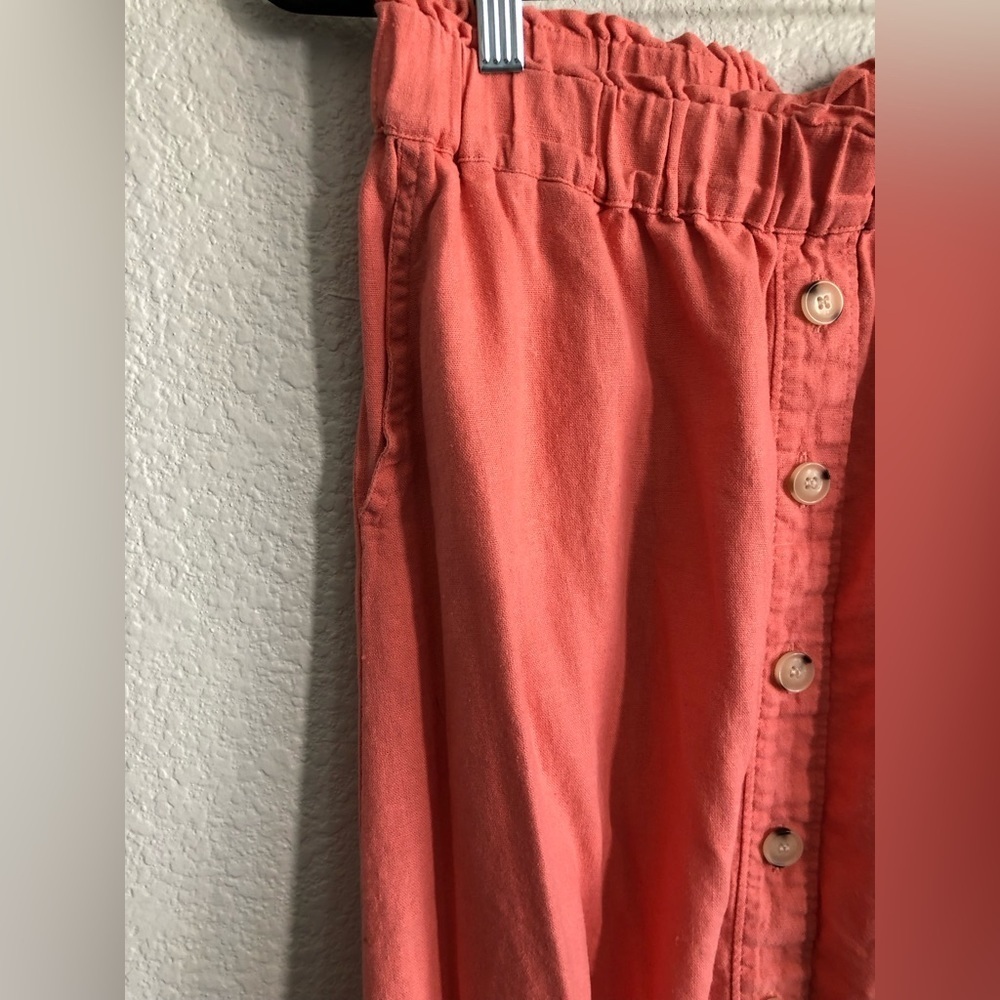 Liz Claiborne, pink, coral above knee skirt with elastic waist and pockets small - Picture 4 of 5